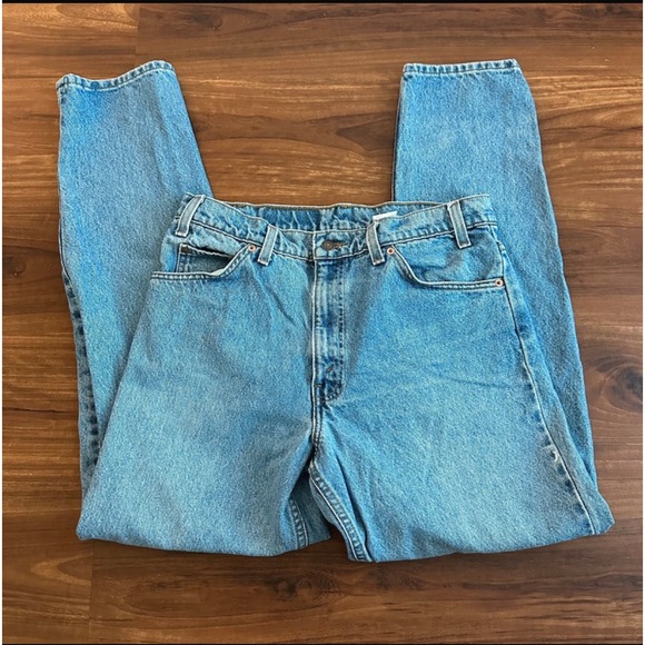 Levi's Other - Vintage Orange Tab Levis 550 Mens 33x32 Relaxed Tapered Light Wash Denim